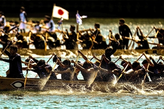 第１部の推薦に選ばれた平林広大さんの「飛沫に刻む絆」（相生商工会議所提供）