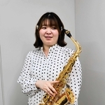 コンサートへの抱負を語る廣畑きらりさん＝姫路市豊沢町