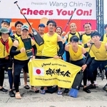 銅メダルをつかんだ磯風漕友会の選手ら＝台湾・花蓮県（提供）