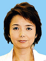森下　やす子氏