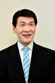 中川暢三氏