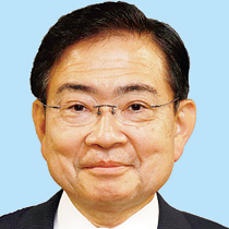 飯島　義雄氏