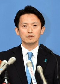 自民に加え、維新から推薦を受けた斎藤元彦氏＝神戸市中央区