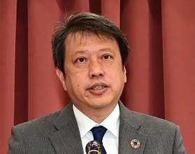 「知事や議員になることが目的ではない」という金田峰生氏＝神戸市兵庫区