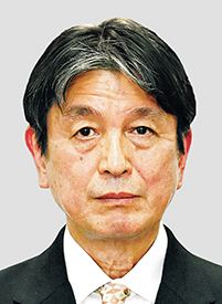 来住　文男