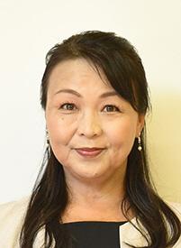中曽千鶴子氏