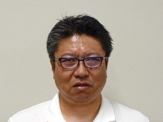 青木康史氏
