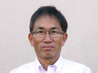 山崎丈氏