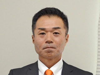 山岡善行氏