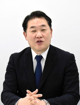 池畑浩太朗氏
