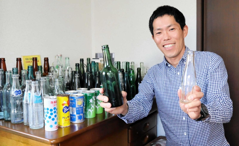六甲山で100年前の炭酸をシュワッ「わくわくしません?」 古い瓶