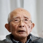 「焼き尽くされた街で、子ども心に両親が生きているのが支えだった。２人の容体が悪化したとき、助けたくても医者がどこにいるのか分からなかった」と振り返る松井清さん＝神戸市兵庫区（撮影・小林良多）