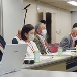 国や加害企業との協議に臨むカネミ油症被害者団体の代表ら＝２４日午前、福岡市内