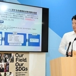 マイナンバーについて県庁独自の総点検本部の設置を発表する斎藤元彦知事＝神戸市中央区下山手通、兵庫県庁