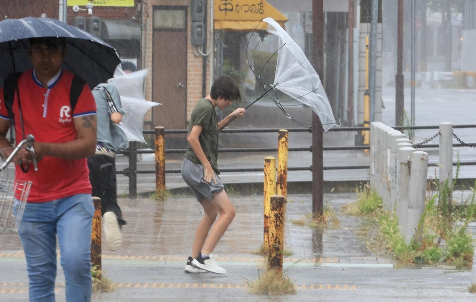 兵庫全域で終日大雨や暴風 但馬で河川氾濫や土砂崩れ 神戸で