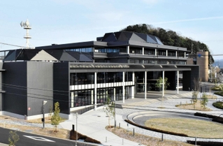 兵庫県立芸術文化観光専門職大学＝２０２１年、豊岡市山王町