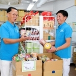 開業準備を進める中根喜一郎さん（左）と川脇龍二さん＝神戸市須磨区白川台４