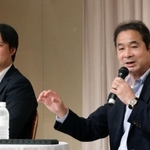 現役時代のエピソードを交えながら、１８年ぶりの「アレ」への期待を語った中田良弘さん（右）と井川慶さん＝２１日、神戸市中央区港島中町６（撮影・風斗雅博）