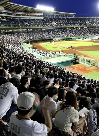 ３連覇への期待が高まる中、準本拠地の神戸で大声援を受けるオリックス＝９月５日、ほっともっとフィールド神戸（撮影・長嶺麻子）