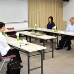 学識者らによる検証委員会の初会合＝２日午後、神戸市中央区八幡通４