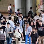 ３カ月後、マスクをしていない人はまだ半分以下＝６月１３日午後