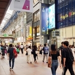 商業地の基準地価で県内最高となった三宮センター街＝神戸市中央区三宮町１