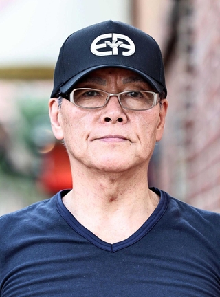 もんたよしのりさん＝２０２３年７月、神戸市内
