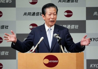 講演で衆院解散・総選挙などについて語る公明党の山口那津男代表＝２３日午後、東京都内