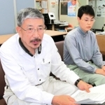 シリアの現状を語る神戸国際支縁機構の岩村義雄さん（左）と佐々木さん＝神戸市中央区下山手通５