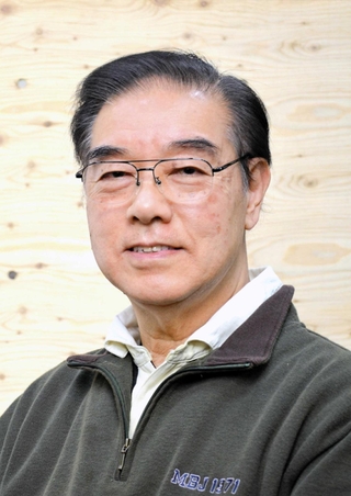 動物をモチーフに屋外彫刻の作品を発表する鍛金彫刻家の安藤泉さん（本人提供）