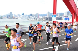 ２０１１年の初開催以降、神戸マラソンのコースの特徴となっていた神戸大橋＝先月19日、神戸市中央区