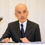 宝塚歌劇団の新理事長に就いた村上浩爾氏＝１１月１４日、宝塚市栄町栄町１、宝塚ホテル