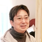 「朝になると顔にＣＰＡＰのバンドの痕がつきますが、それも気にならなくなりました」と話す江村周治さん＝明石市内