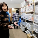 創設２０周年を迎えたフードバンク関西。「活動は転機を迎えている」と話す中島真紀理事長＝神戸市東灘区深江本町１