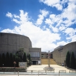 ピッコロシアター（兵庫県立尼崎青少年創造劇場）