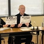 プロジェクトの内容を説明するＮＰＯ法人ひょうご労働安全衛生センターのメンバーら＝２５日午後、神戸市役所