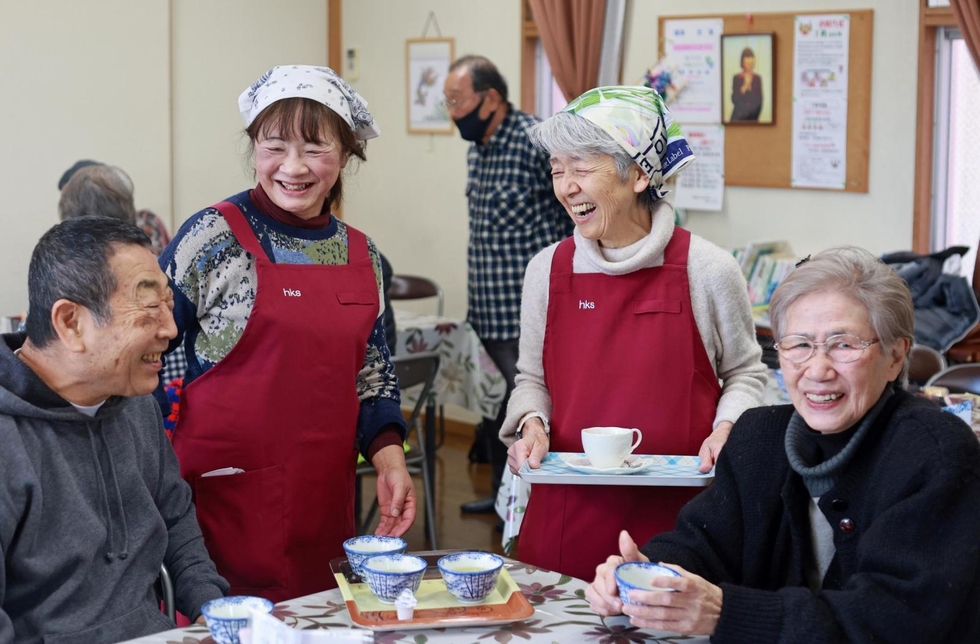 孤立防ぐお茶会、おしゃべりの花咲かせ2500回 神戸・須磨の復興住宅