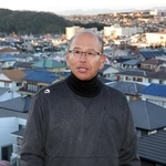人口が減る中でのまちづくりについて語る黒田光昭さん＝神戸市北区有野台（撮影・笠原次郎）