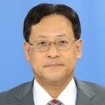 関芳弘氏
