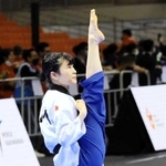 初めて日の丸を背負い世界選手権に挑んだ丹羽結子選手。体の柔らかさを生かした足技が強みだ＝２０２２年、韓国（本人提供）