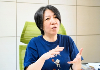 ルッキズムについて考察を語るＭＦＭＳ代表の外川浩子氏＝千葉県習志野市谷津５