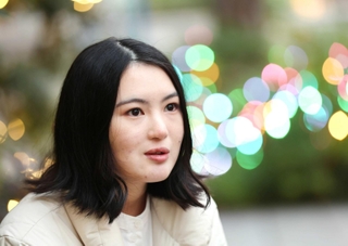 「自分の気持ちに正直に生きて」。高橋伶奈さんは子どもたちにそう伝えたいという＝東京都世田谷区（撮影・長嶺麻子）