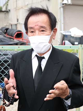救助活動などを振り返る中川政樹さん＝２５日午前、尼崎市久々知西町（撮影・笠原次郎）