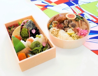 学生が開発した「兵庫・神戸の和の香りお弁当」（左）と、「ウィアーザ輪ルド弁当」（大会組織委員会提供）