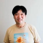 「『以前よりやせたね』と言われるとうれしくなる」と語る吉村伸行さん＝尼崎市