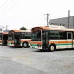 但馬地域を走る全但バスの車両＝養父市八鹿町八鹿