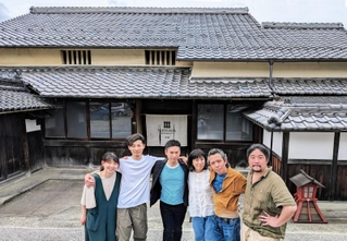 福住地区で設立準備が進む「特定地域づくり事業協同組合」への加入を検討しているカフェオーナーやスイーツ店主ら＝丹波篠山市福住