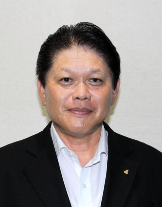 兵庫県薬剤師会長に就任した三宅圭一さん＝神戸市中央区下山手通６、県薬剤師会館