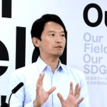 定例会見で元西播磨県民局長の文書問題について話す斎藤元彦知事＝５日午後、兵庫県庁