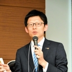 現代社会を生き抜くすべなどを伝える児童精神科医の三木崇弘さん＝東京都千代田区